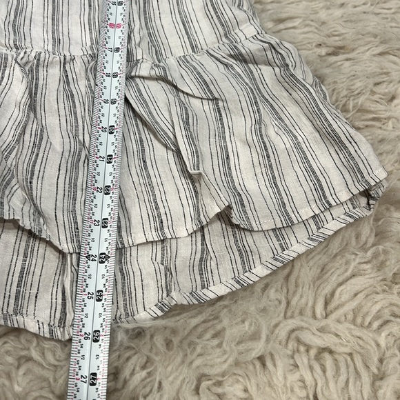 Tahari 100% linen button town sleeveless top - Picture 6 of 8